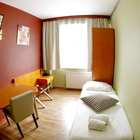 Saint-Josse-ten-Noode Albert Hotel מראה חיצוני תמונה