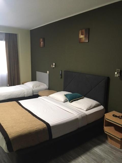 Saint-Josse-ten-Noode Albert Hotel מראה חיצוני תמונה