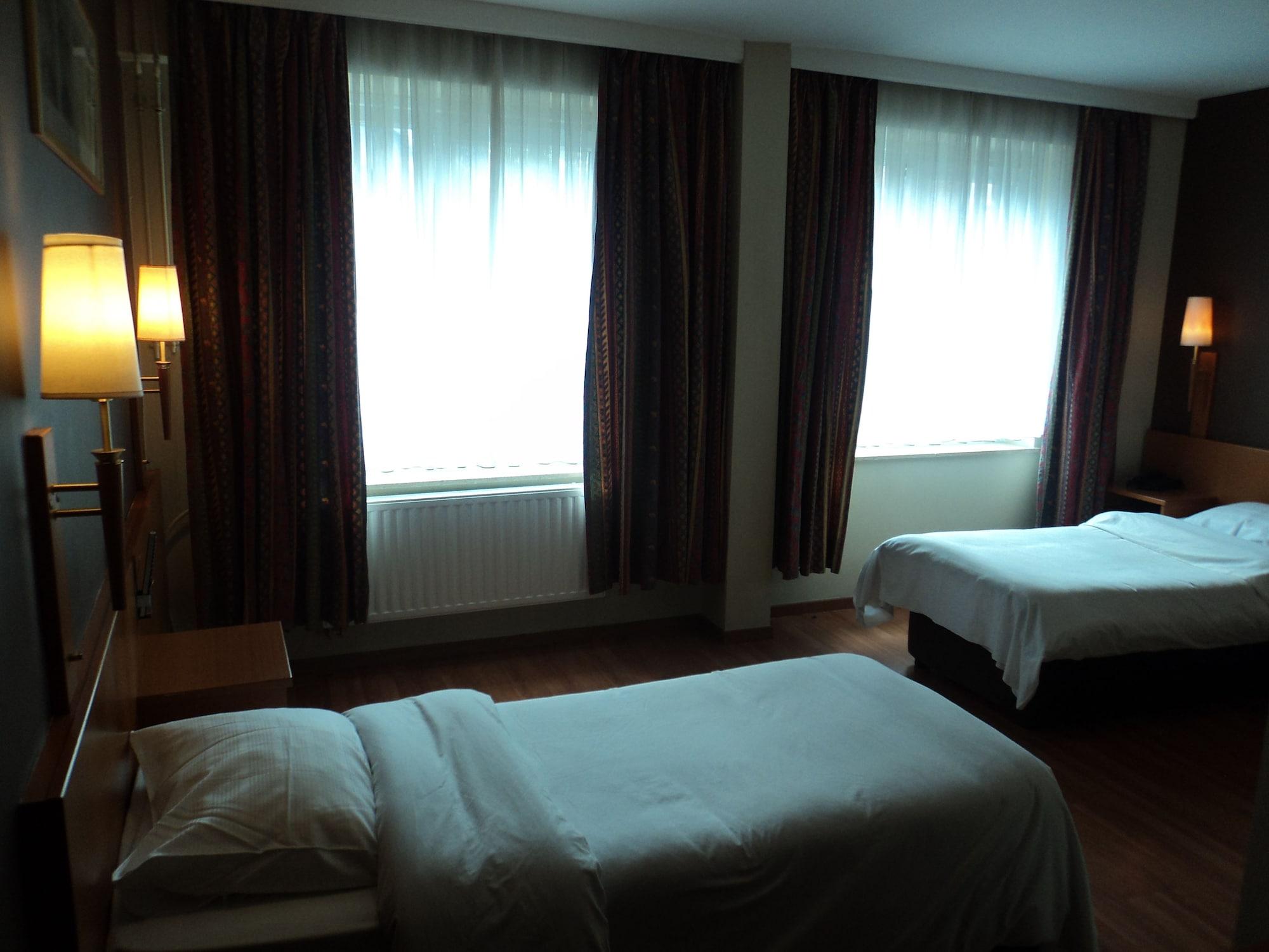 Saint-Josse-ten-Noode Albert Hotel מראה חיצוני תמונה